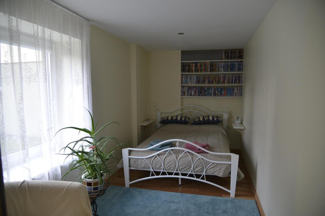 Apartment Rent Nida Luaran gambar